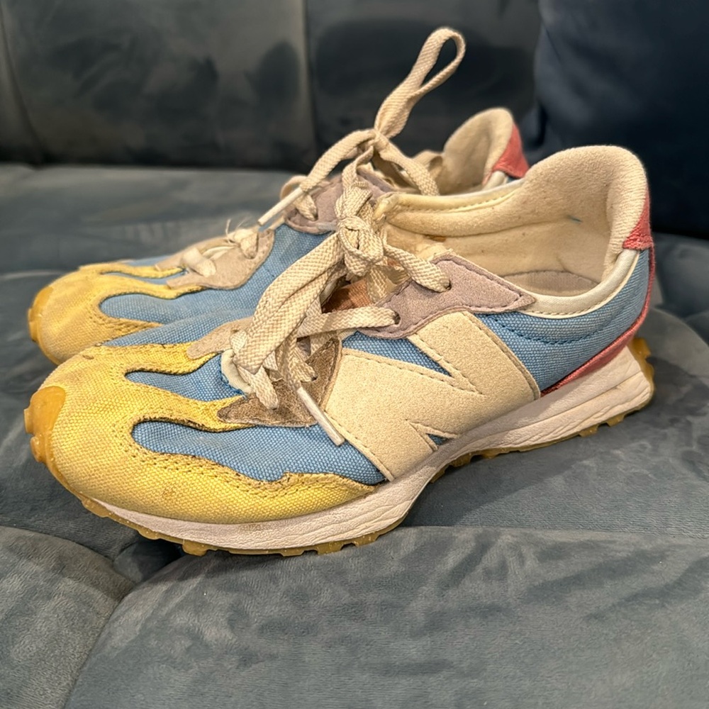 New Balance 347 size 13 kids a little discolored see pics